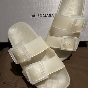 Balenciaga Pool Slides
